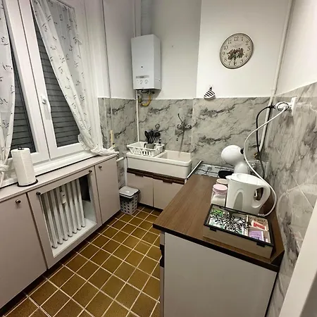 Airb&b Mery -fabrique Unipol Dome- Mailand