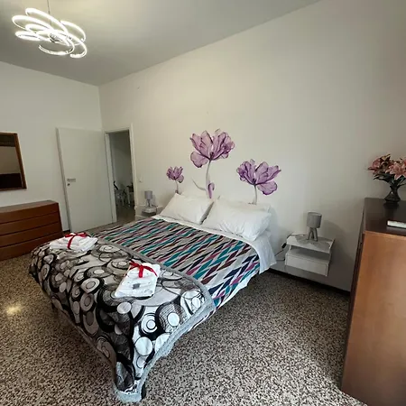 公寓 Airb&b Mery -fabrique Unipol Dome- 米兰